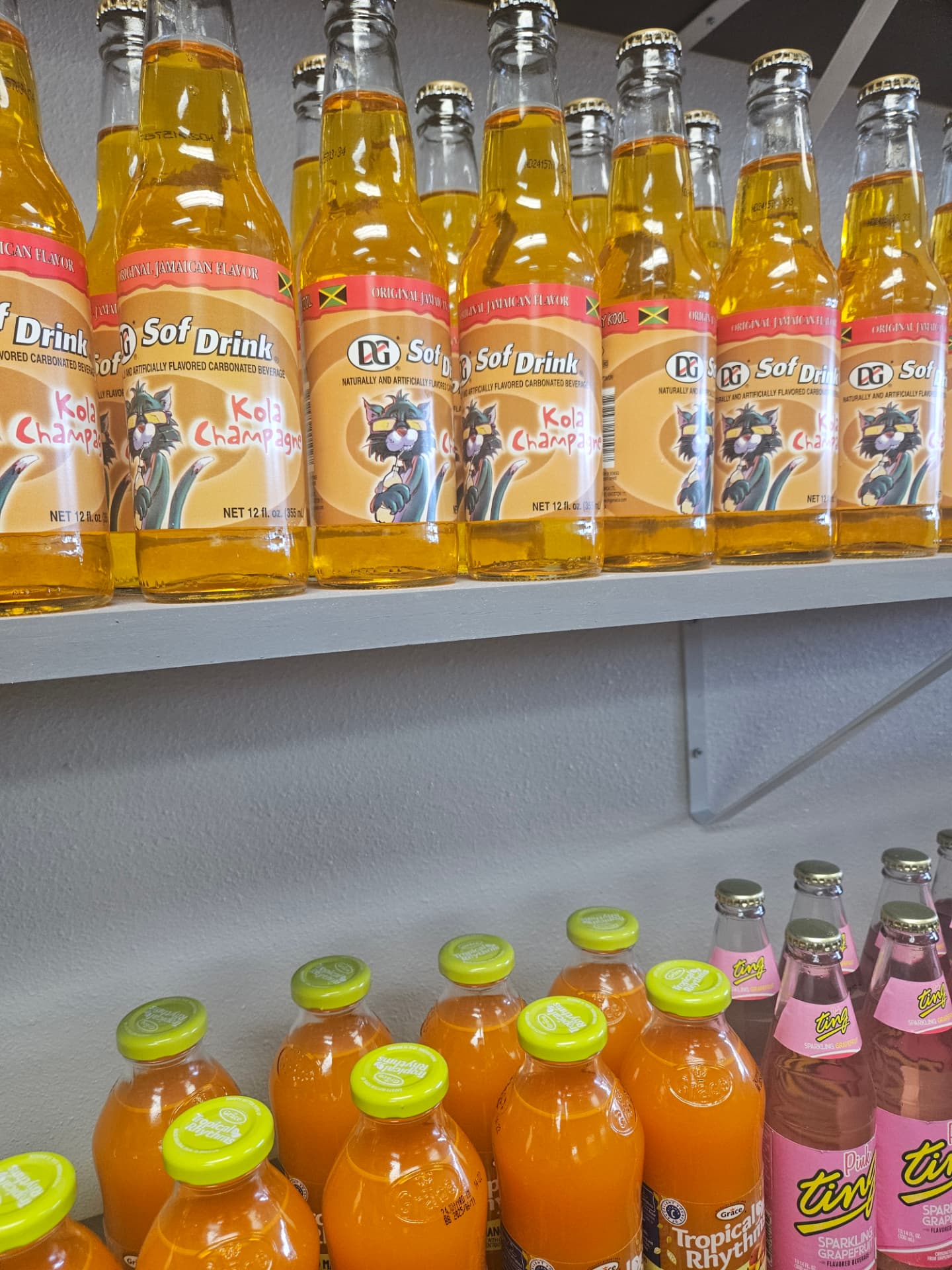 Kola Champagne Soft Drink