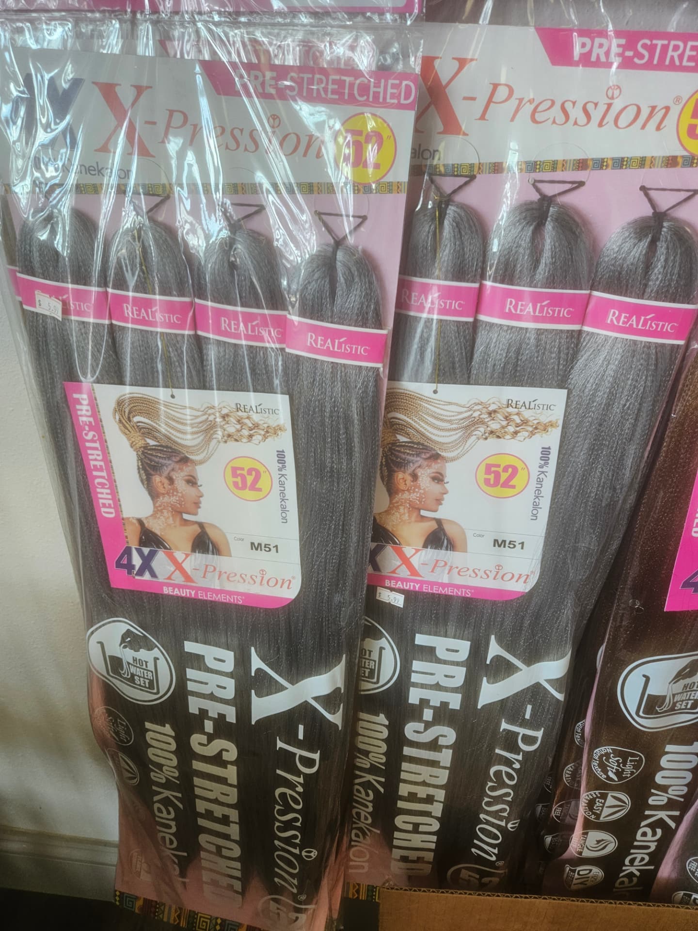 4X X-Pression Pre-Stretched Braiding Hair Color M51 52 in