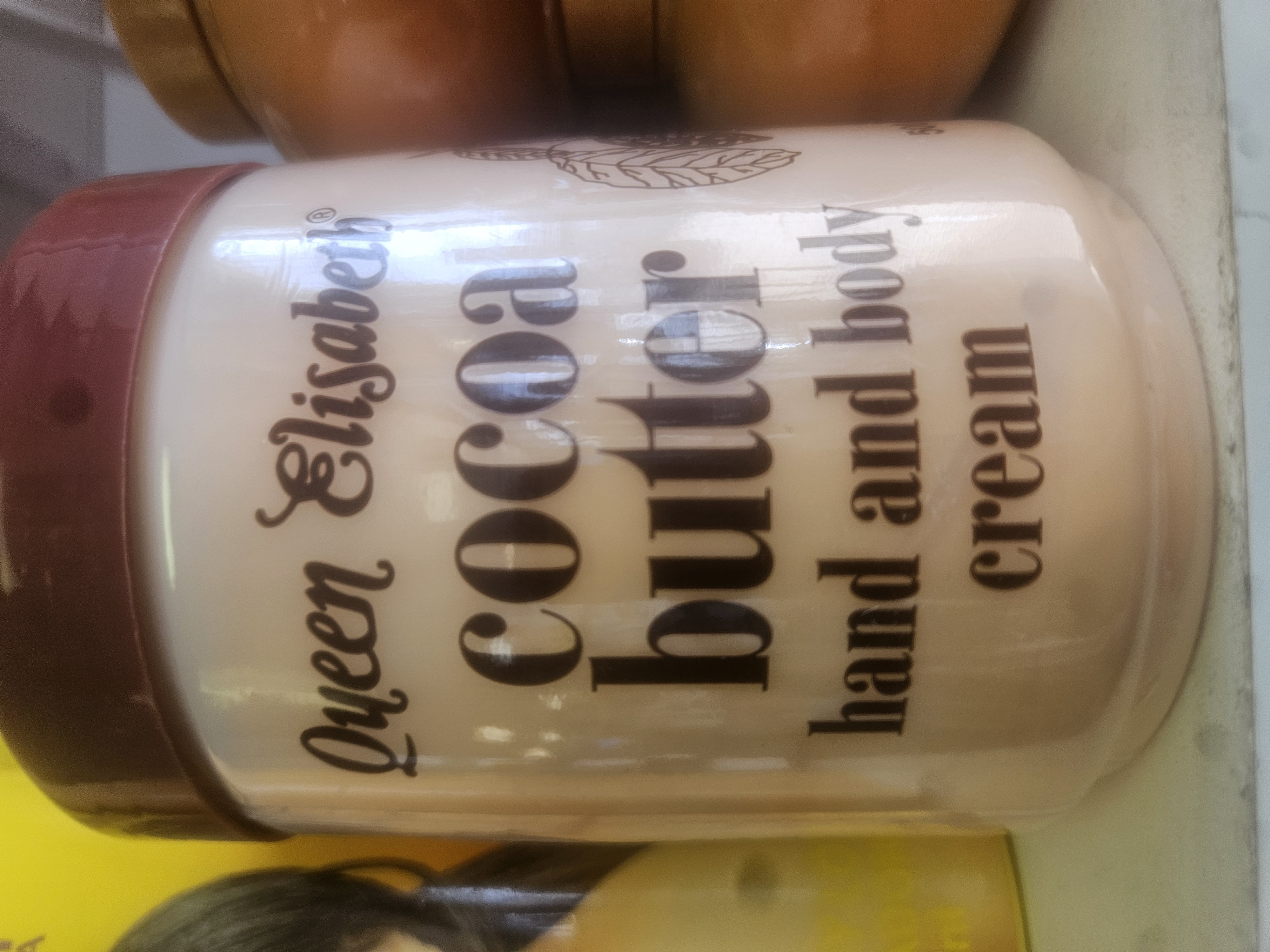 Queen Elizabeth Cocoa Butter 500ml-16.90 Fl oz